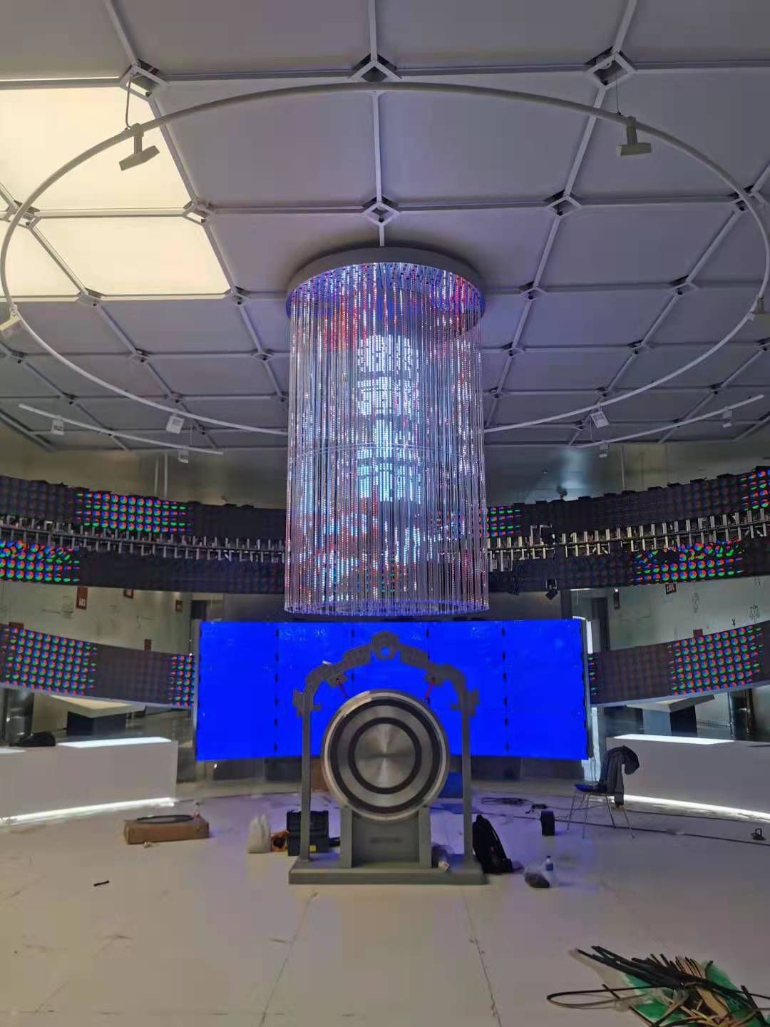 Shanghai Finance Plaza Beaded Curtain Display